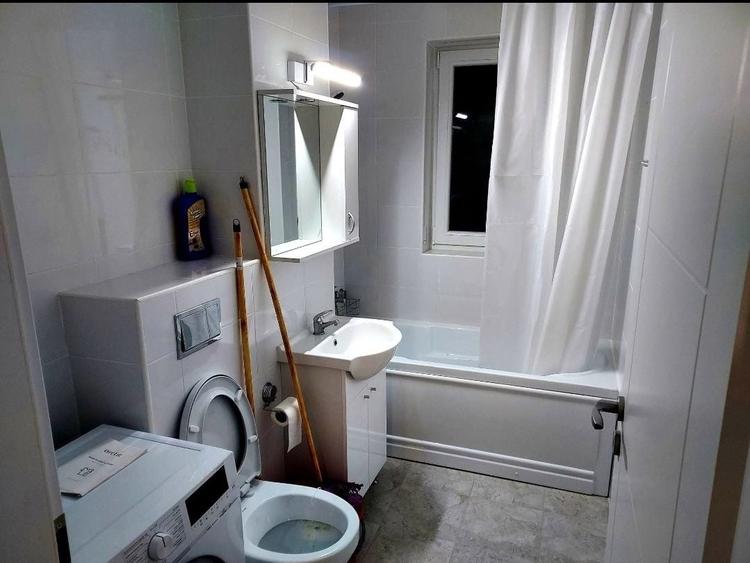 Apartament cu 2 camere decomandat în Exterior Vest