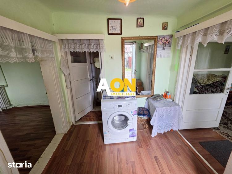 Casa veche cu 3 camere, 259 mp teren, la asfalt, zona Prefectura - 11