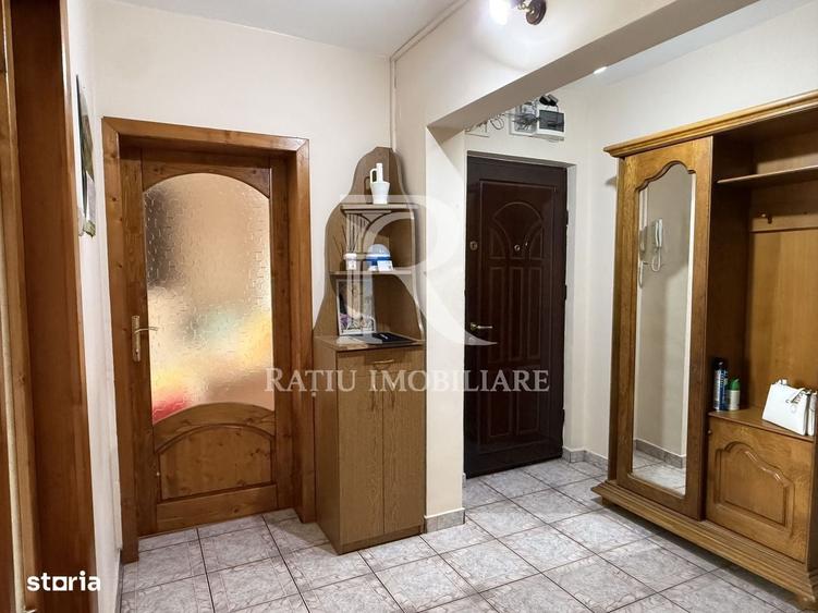 Apartament cu 2 camere decomandat în Rogerius