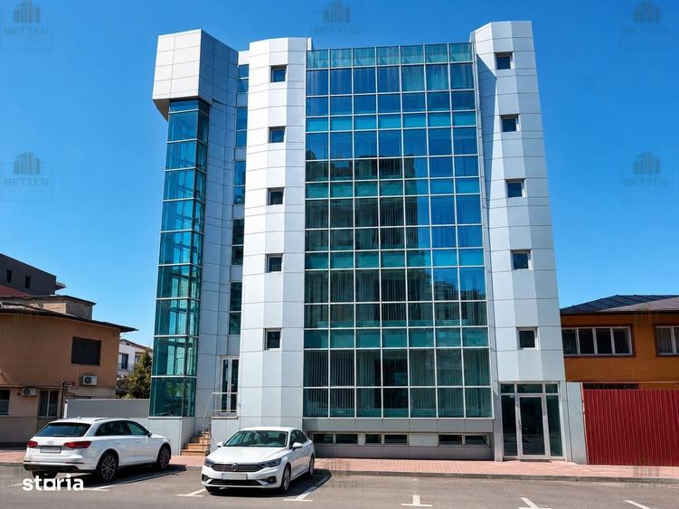 Spațiu comercial, de 1,100 mp, în Central