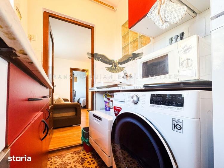 Apartament cu 2 camere|40 m2|semidecomandat| situat pe Str. Alverna - 9