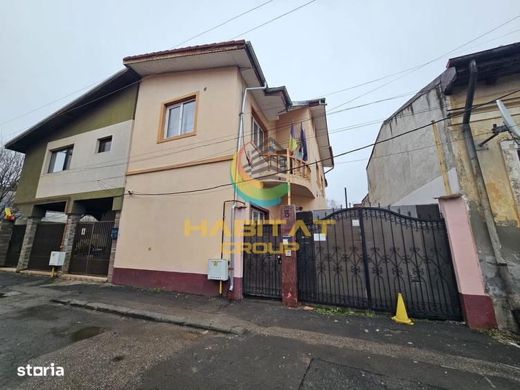 Casă cu 5 camere cu Teren 592 Mp în Tineretului