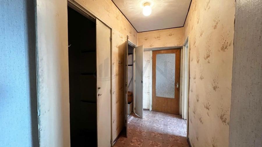 Apartament cu 2 camere decomandat în Obor