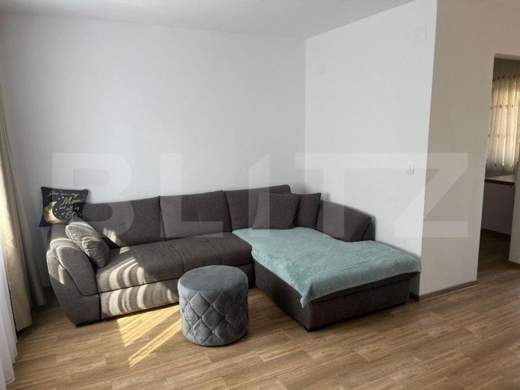 Casă individuală cu 6 camere cu Teren 415 Mp în Iosia