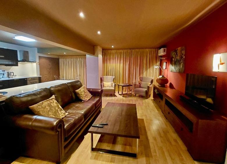 Apartament cu 4 camere decomandat în 13 Septembrie