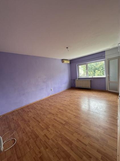 Apartament cu 2 camere decomandat în Tineretului