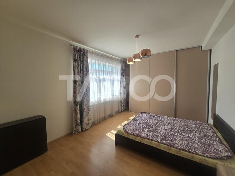 Prima inchiriere-Apartament 103 mpu 3 camere balcon 10 mp zona Strand - 2