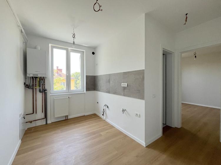 Apartament cu 3 camere de închiriat, zonă ultracentrală - 7