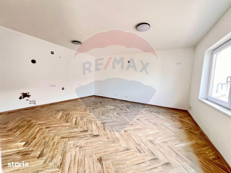 Casă cu 3 camere cu Teren 2000 Mp în Oncea