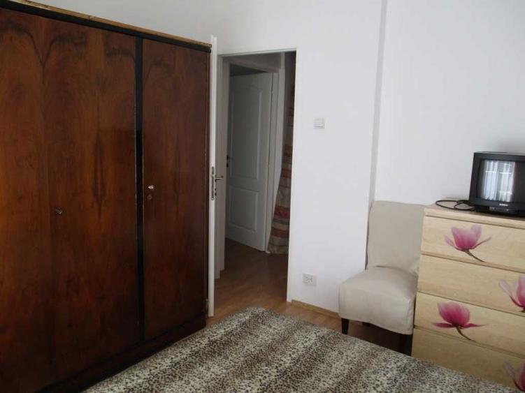 Apartament cu 2 camere semidecomandat în Parcul Carol