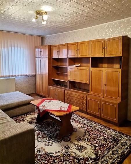 Apartament cu 2 camere decomandat, mobilat în Soarelui