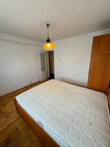 Apartament cu 2 camere decomandat, mobilat în Mioriței