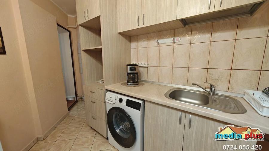 Garsonieră decomandată în Micro 39