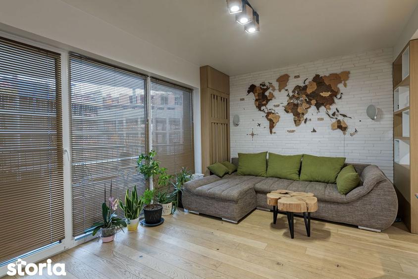 Apartament cu 3 camere, mobilat în Între Lacuri