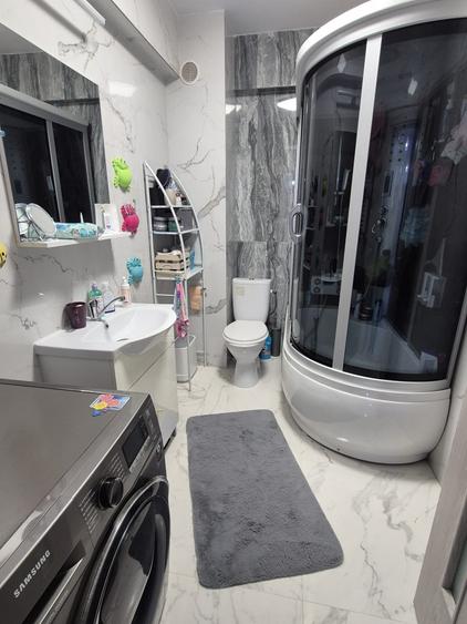 Apartament cu 3 camere decomandat în Moara de Vânt