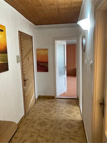 Apartament cu 2 camere decomandat în Steaua