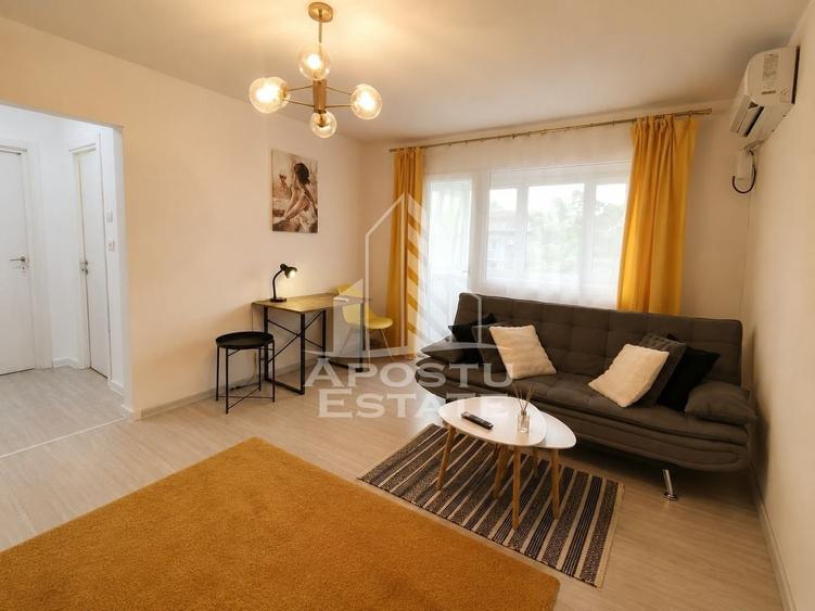 Apartament cu 2 camere nedecomandat în Take Ionescu