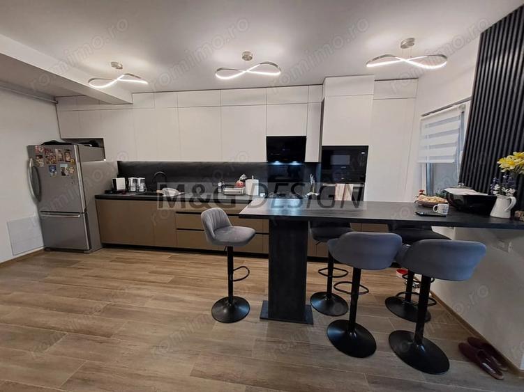 Apartament cu 3 camere decomandat în Giarmata