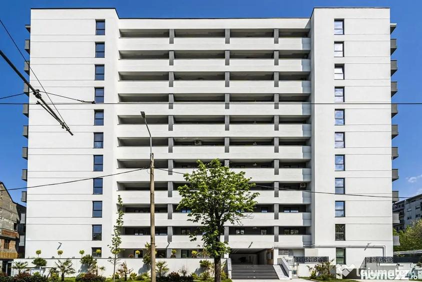 Apartament cu 2 camere decomandat în Păcii
