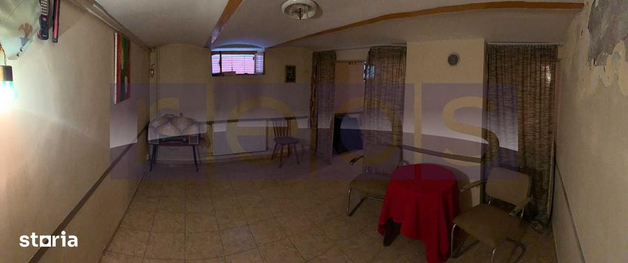 Casă cu 8 camere cu Teren 63 Mp în Centrul Civic