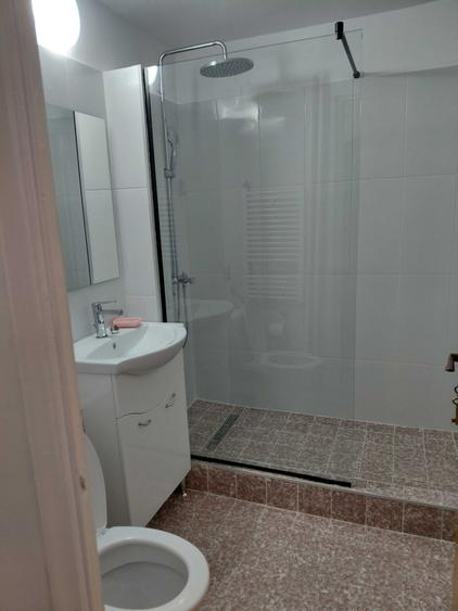Apartament cu 2 camere decomandat în Rahova