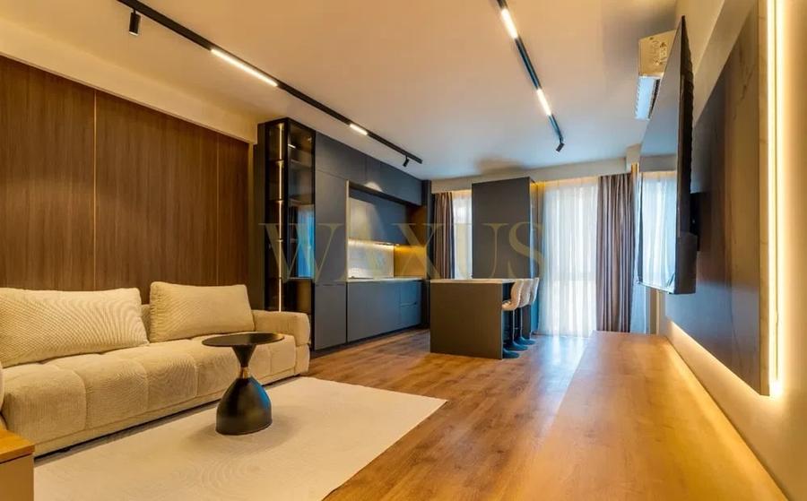 Apartament cu 2 camere semidecomandat, mobilat în Florești