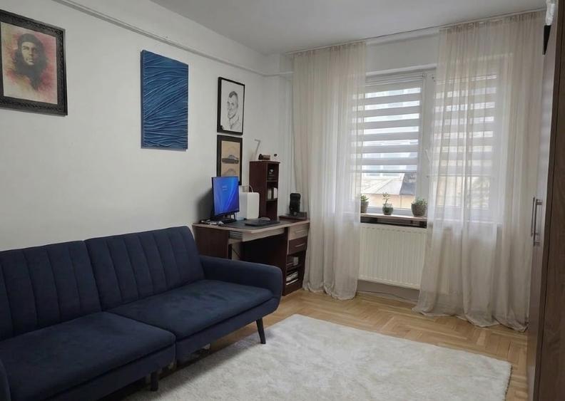 Apartament cu 3 camere decomandat, mobilat în Energiei