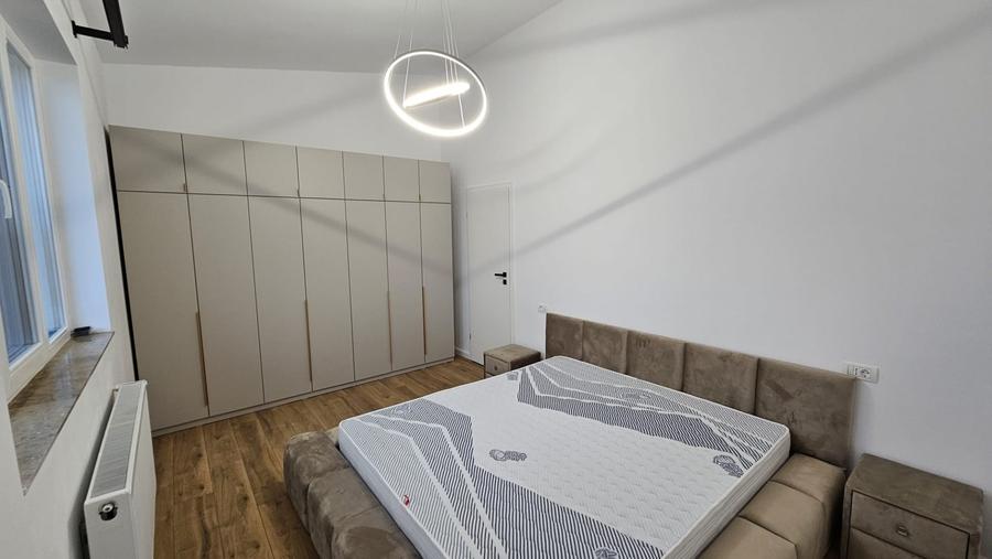 Apartament cu 3 camere decomandat, mobilat în Popești-Leordeni