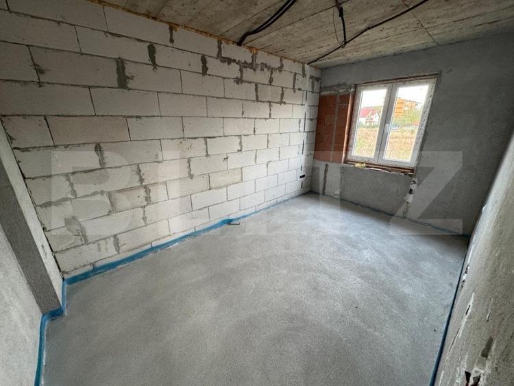 Casă individuală cu 9 camere cu Teren 1005 Mp în Ampoi 3