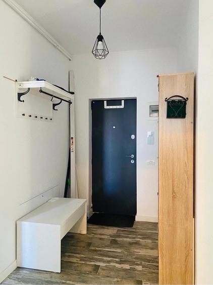 Apartament cu 2 camere decomandat în Giarmata