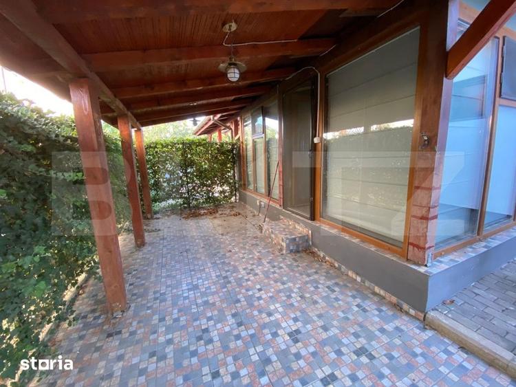 Duplex pe parter despartit prin camera tehnica in zona excelenta Mosni - 9