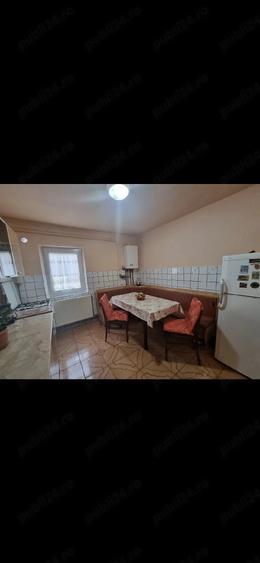 Apartament cu 2 camere semidecomandat în Nădrag