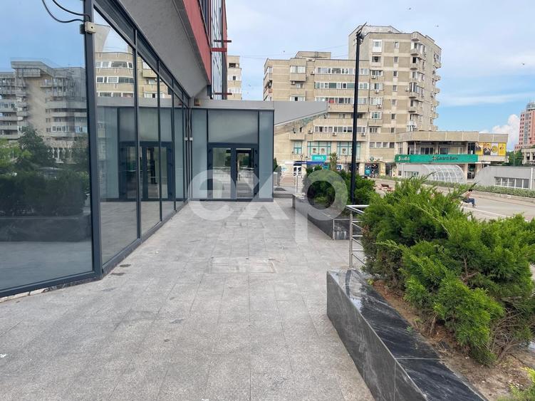 Spațiu comercial, de 150 mp, în Ultracentral