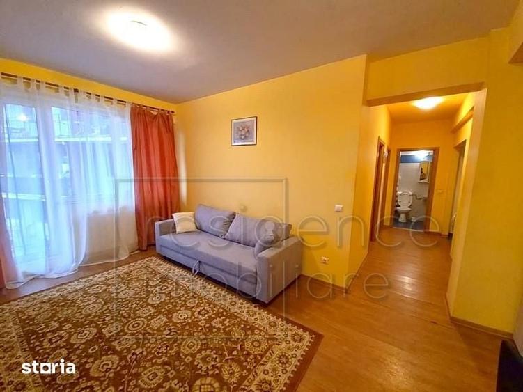 Apartament cu 3 camere semidecomandat în Mărăști