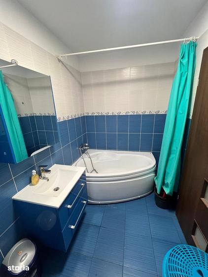 Casă cu 4 camere cu Teren 100 Mp în Central