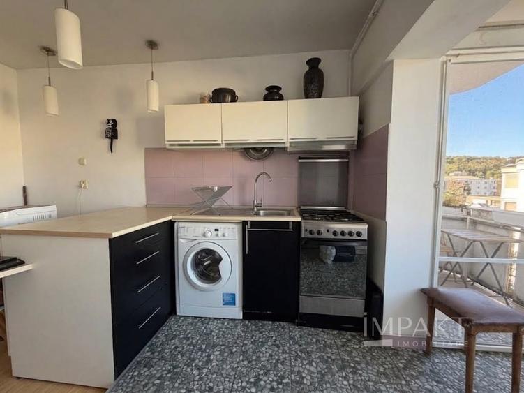 Apartament cu 3 camere decomandat, mobilat în Grigorescu