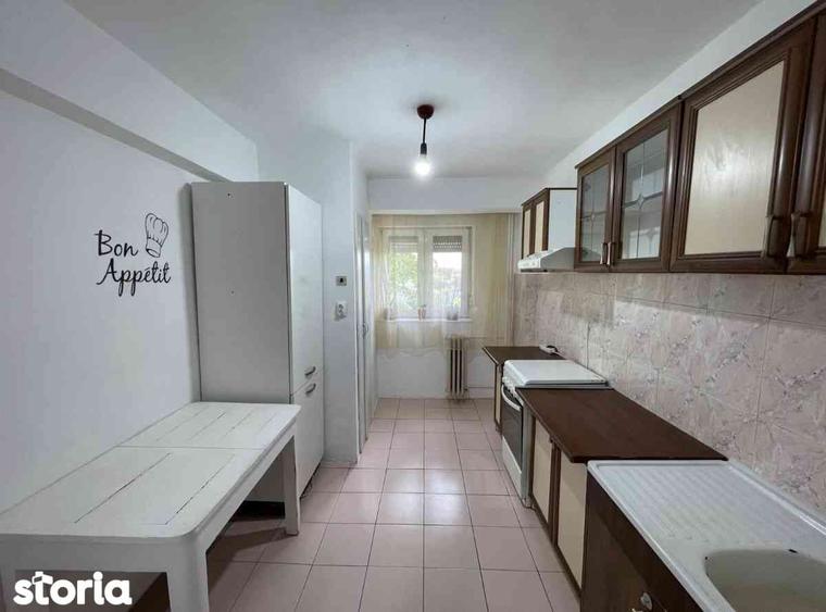 Apartament cu 2 camere decomandat în Iosia