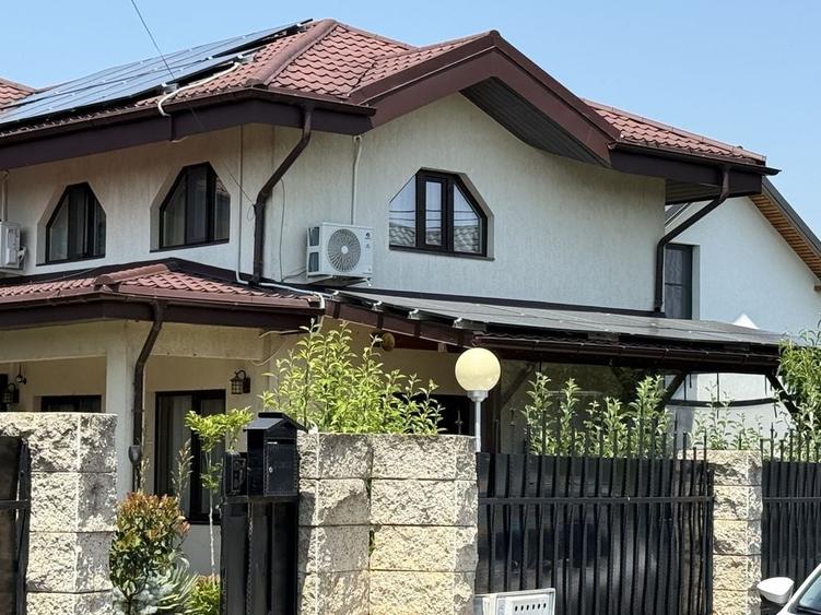 Casă cu 3 camere în Păulești