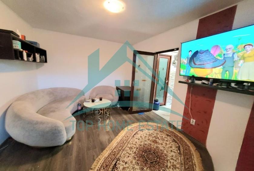 Apartament cu 4 camere semidecomandat, mobilat în Mănăștur