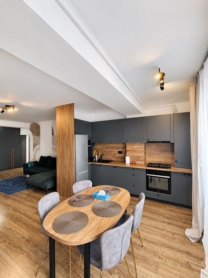 Apartament cu 2 camere decomandat, mobilat în Pipera