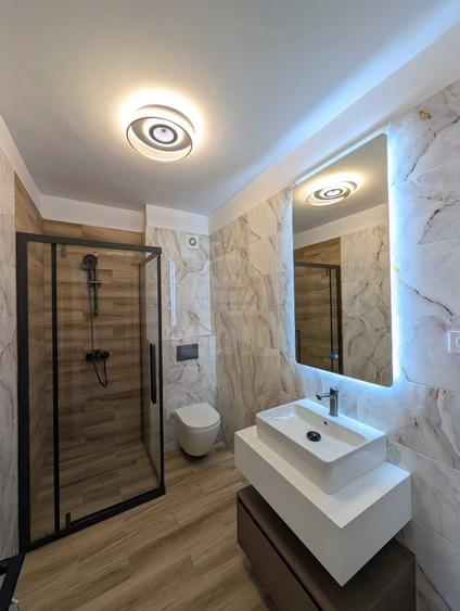 Apartament cu 2 camere semidecomandat în Florești