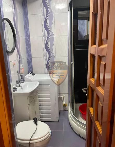Apartament cu 4 camere decomandat în Faleza Nord