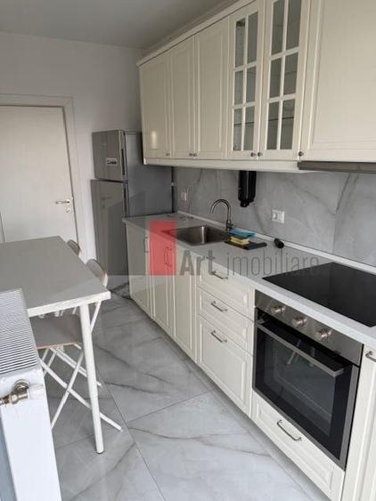 Apartament cu 2 camere decomandat în Chiajna