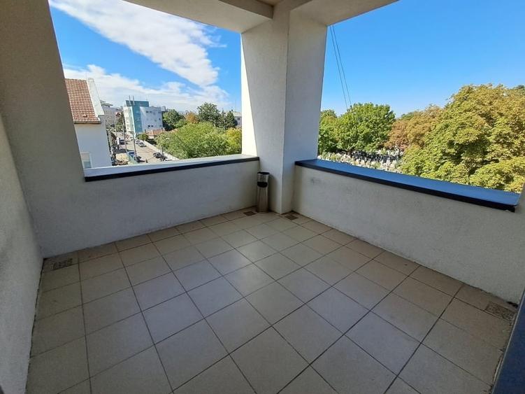 Birou, de 110 mp, în Zorilor