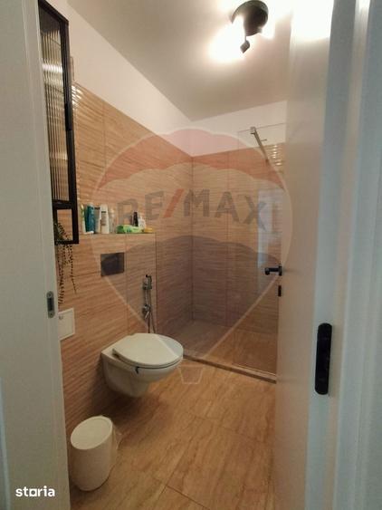 Apartament cu 2 camere decomandat în Dacia