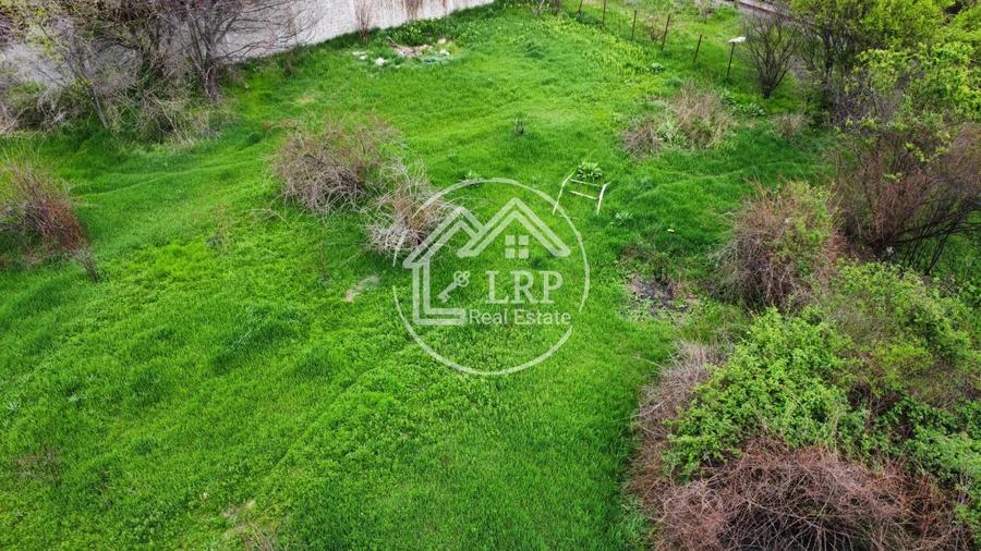 Teren Construcții intravilan de 2325 mp, în Fundeni