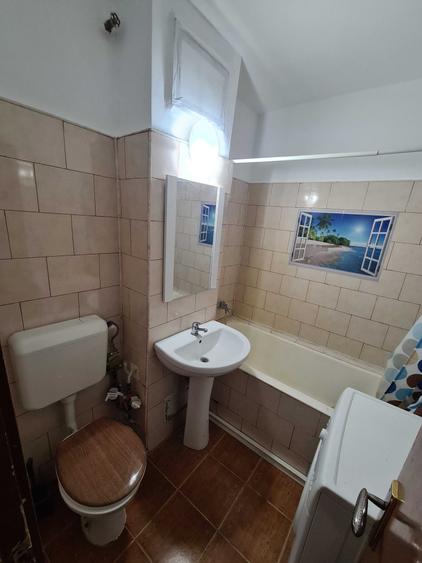 Apartament cu 2 camere decomandat în Doamna Ghica
