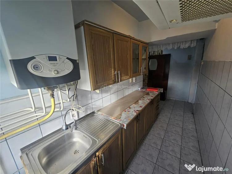 Apartament cu 2 camere nedecomandat în Micro III