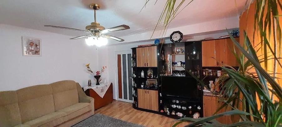 Apartament cu 2 camere decomandat în Dorobanți 2