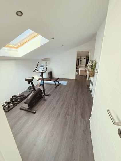 Duplex cu 4 camere cu Canalizare în Moșnița Nouă